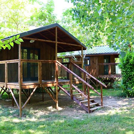 Camping Le Mouliat Hotel Moncrabeau Buitenkant foto