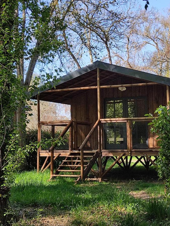 Camping Le Mouliat Hotel Moncrabeau Buitenkant foto