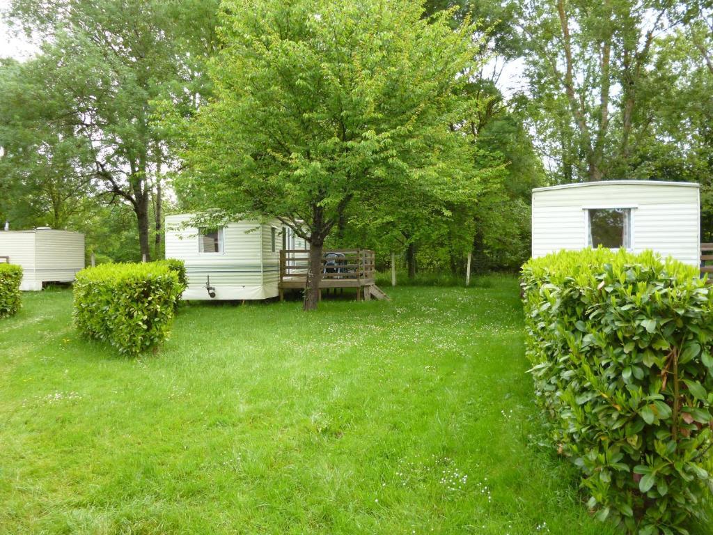 Camping Le Mouliat Hotel Moncrabeau Kamer foto